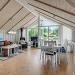 Дом отдыха Three-bedroom In