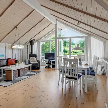 Σπίτι διακοπών Three-bedroom In