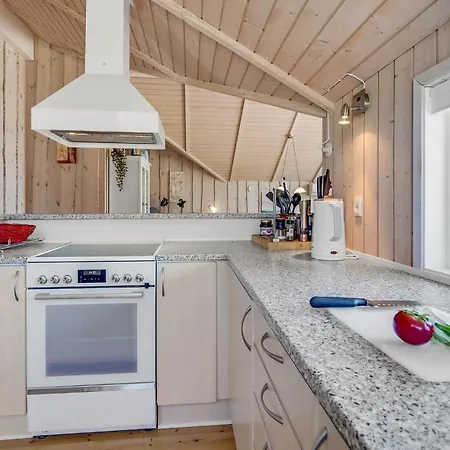 Σπίτι διακοπών Three-bedroom In *
